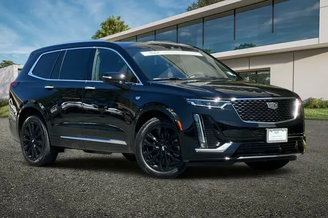 Certified 2022 Cadillac XT6 Luxury