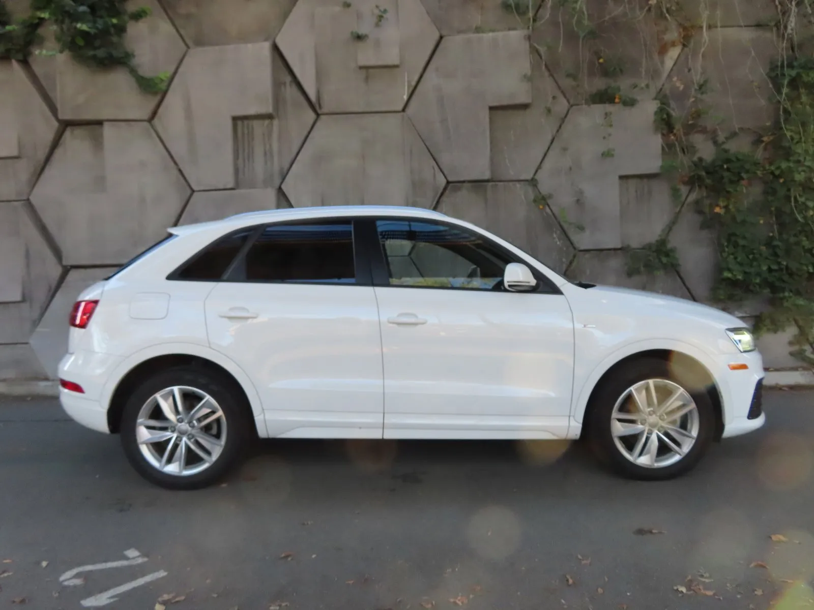 Used 2011 INFINITI EX35 Journey w/ Premium Pkg