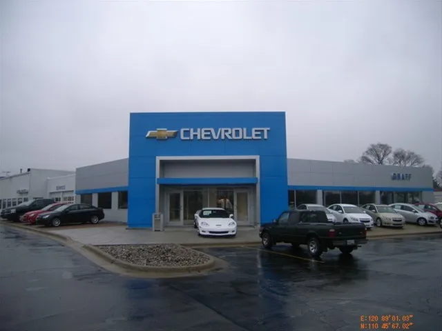 New 2025 Chevrolet Trax ACTIV w/ Sunroof Package
