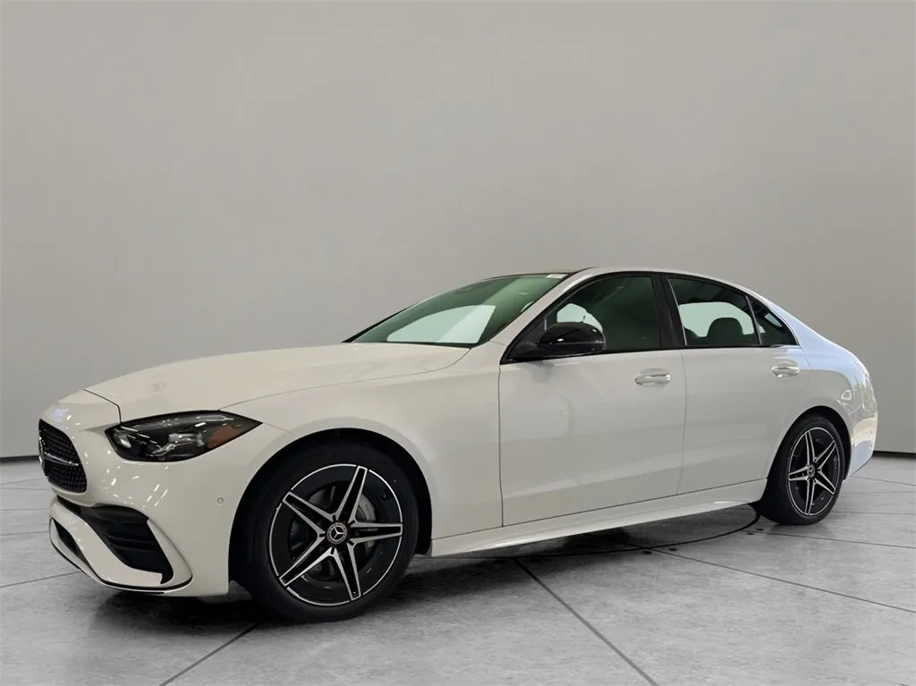 New 2024 BMW X1 xDrive28i w/ Technology Package