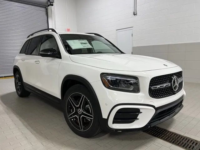 New 2025 Mercedes-Benz CLA 250 4MATIC
