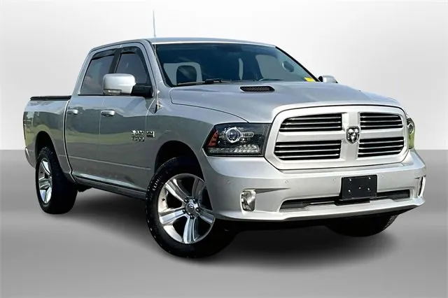 Used 2013 Jeep Grand Cherokee Laredo w/ Laredo E Group