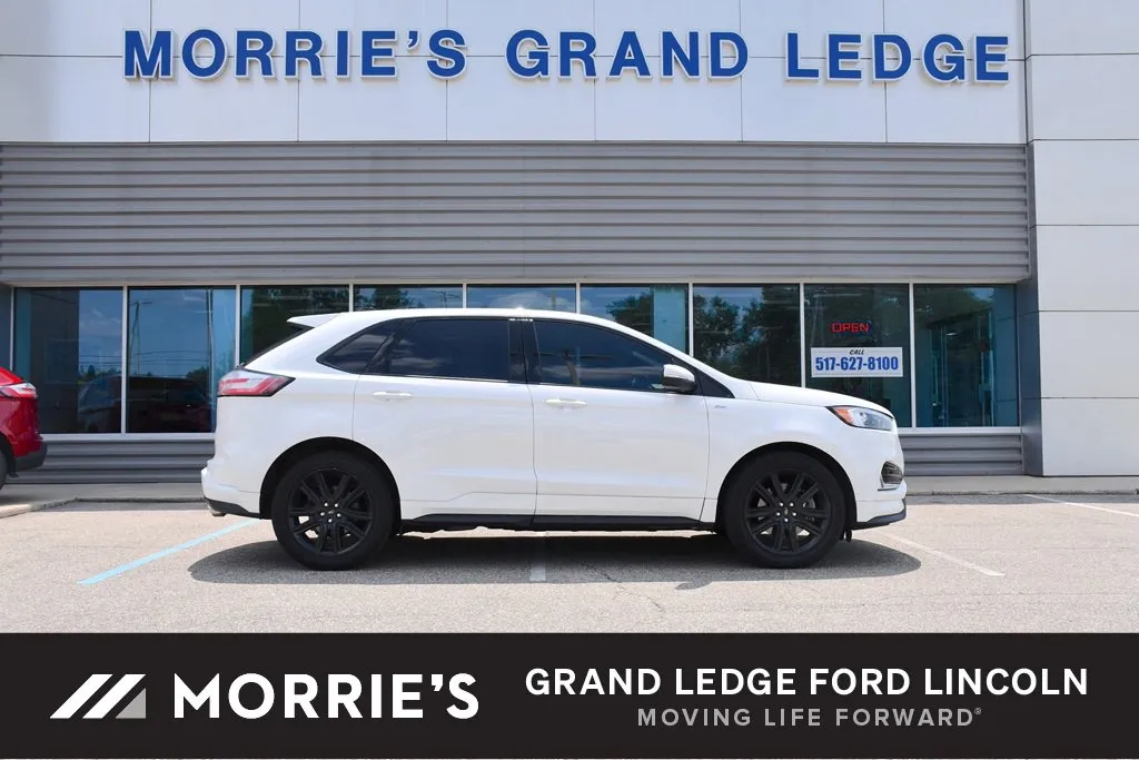 Used 2022 Ford Escape SEL w/ Technology Package