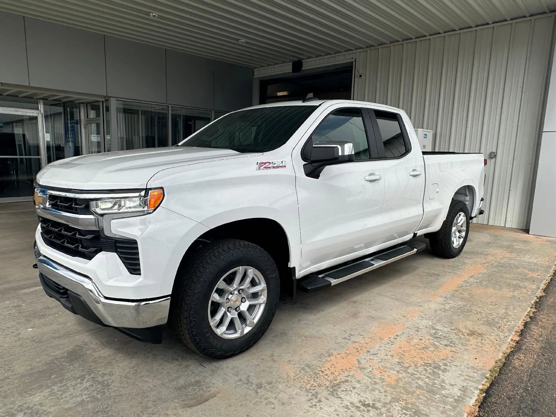 New 2024 Chevrolet Colorado W/T w/ LPO, Dark Essentials Package