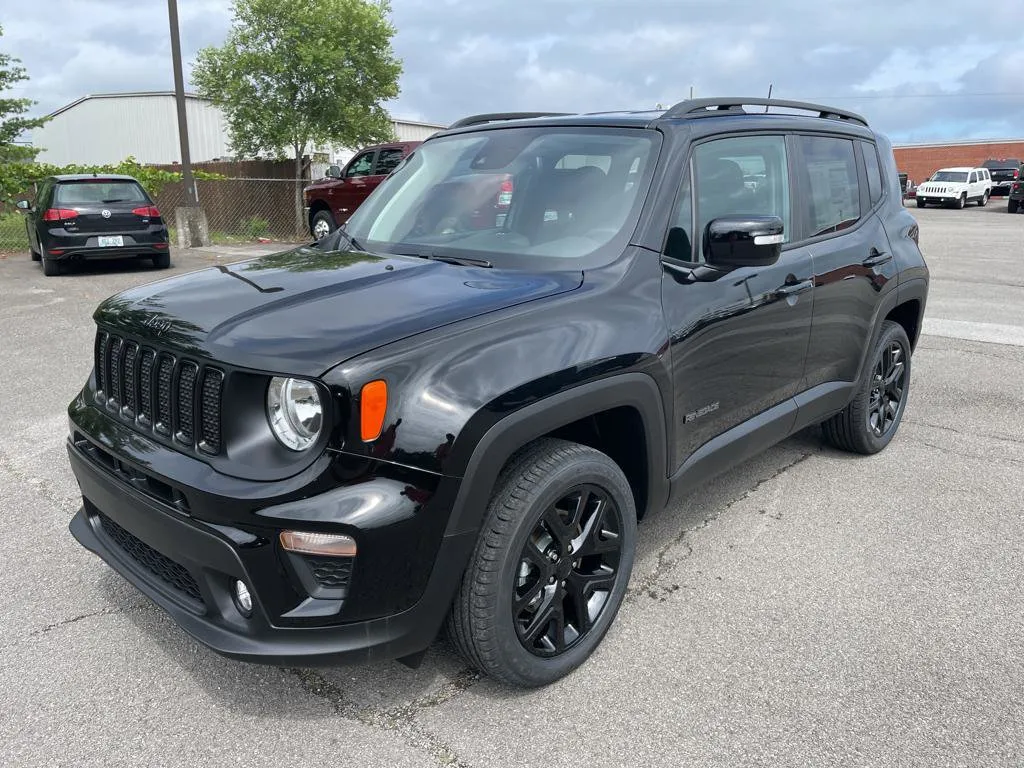 Certified 2022 Ford Escape SE w/ SE Sport Appearance Package