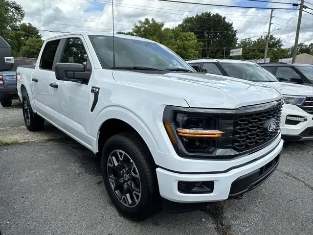 New 2024 Ford F250 XL w/ FX4 Off-Road Package