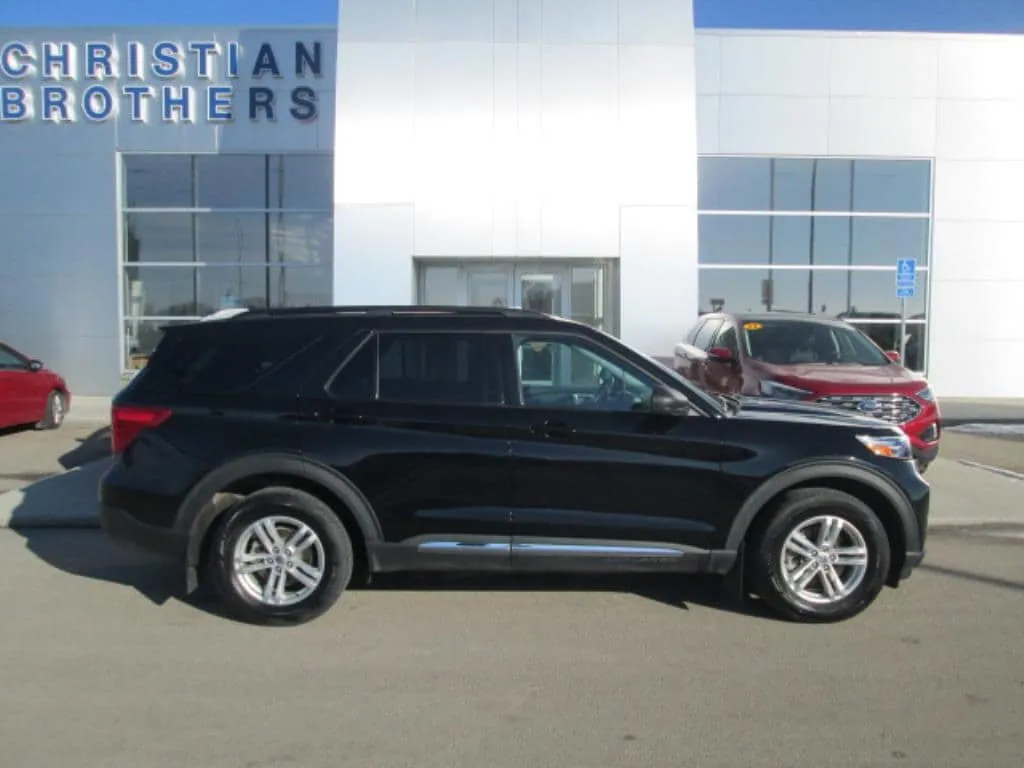 Used 2016 Chevrolet Equinox LTZ w/ Enhanced Convenience Package