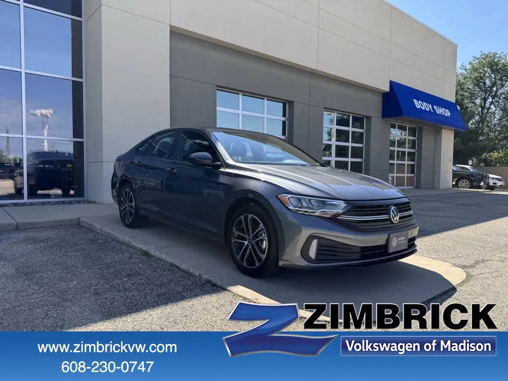 Certified 2023 Volkswagen Taos SE w/ Black Wheel Package