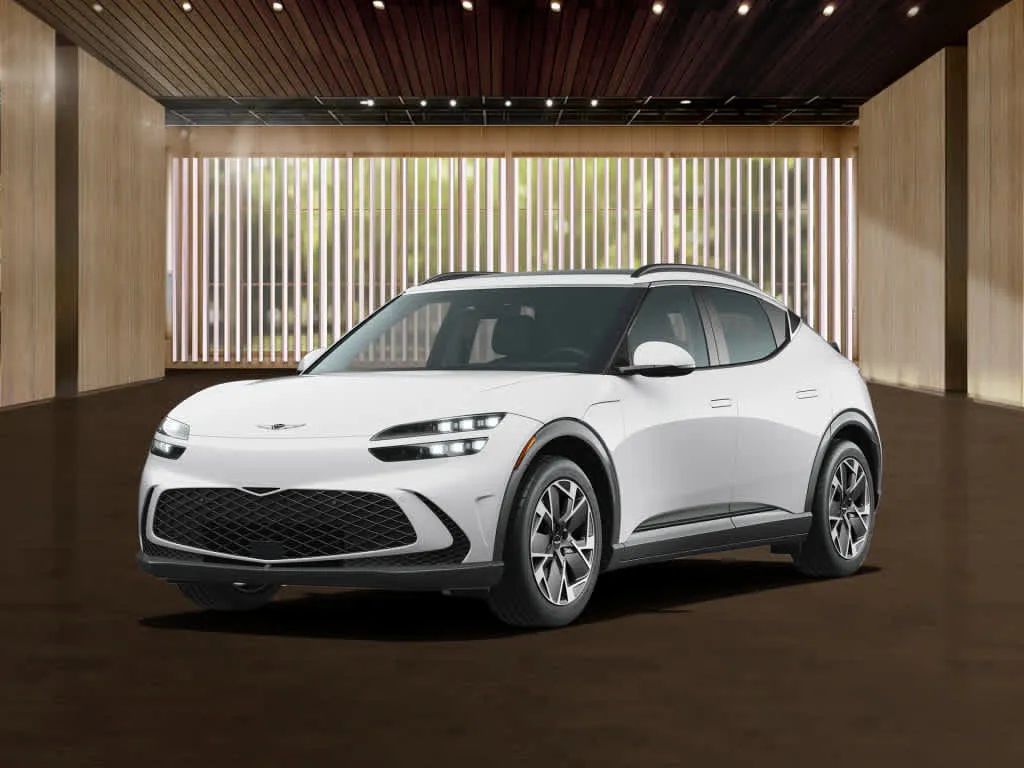 New 2024 Genesis G70 2.5T w/ Sport Prestige Package