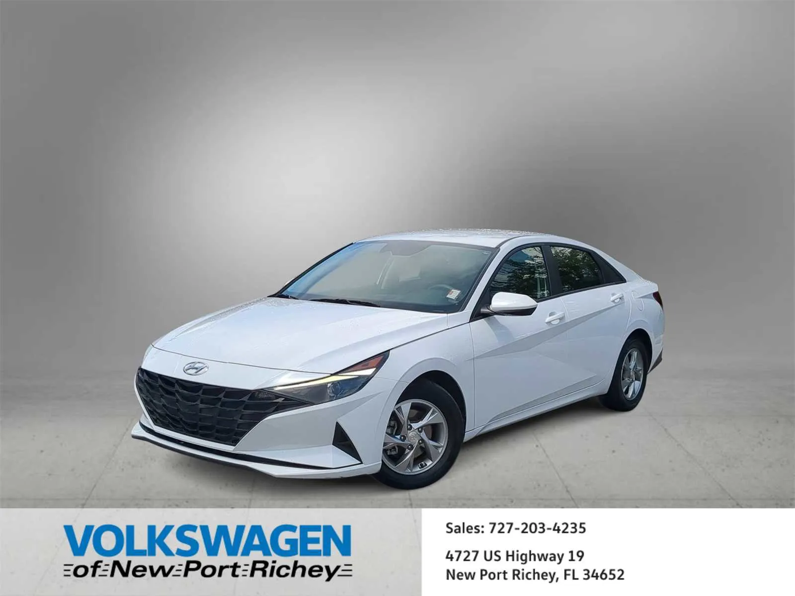 Used 2017 Toyota Camry SE