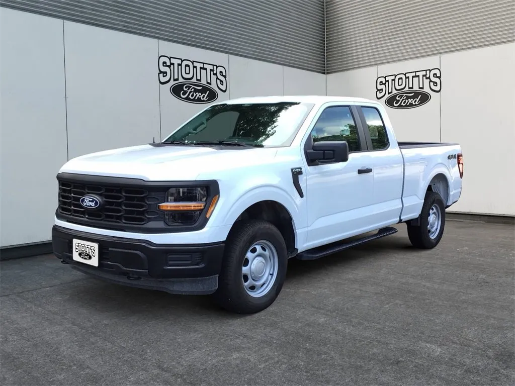 New 2024 Ford F350 Lariat w/ Lariat Ultimate Package