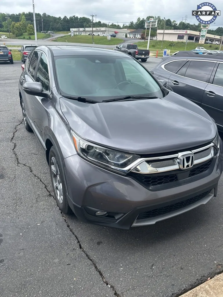 Used 2021 Nissan Kicks SV