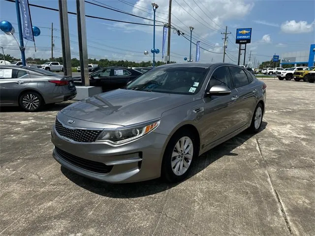 Used 2023 Nissan Altima 2.5 SV