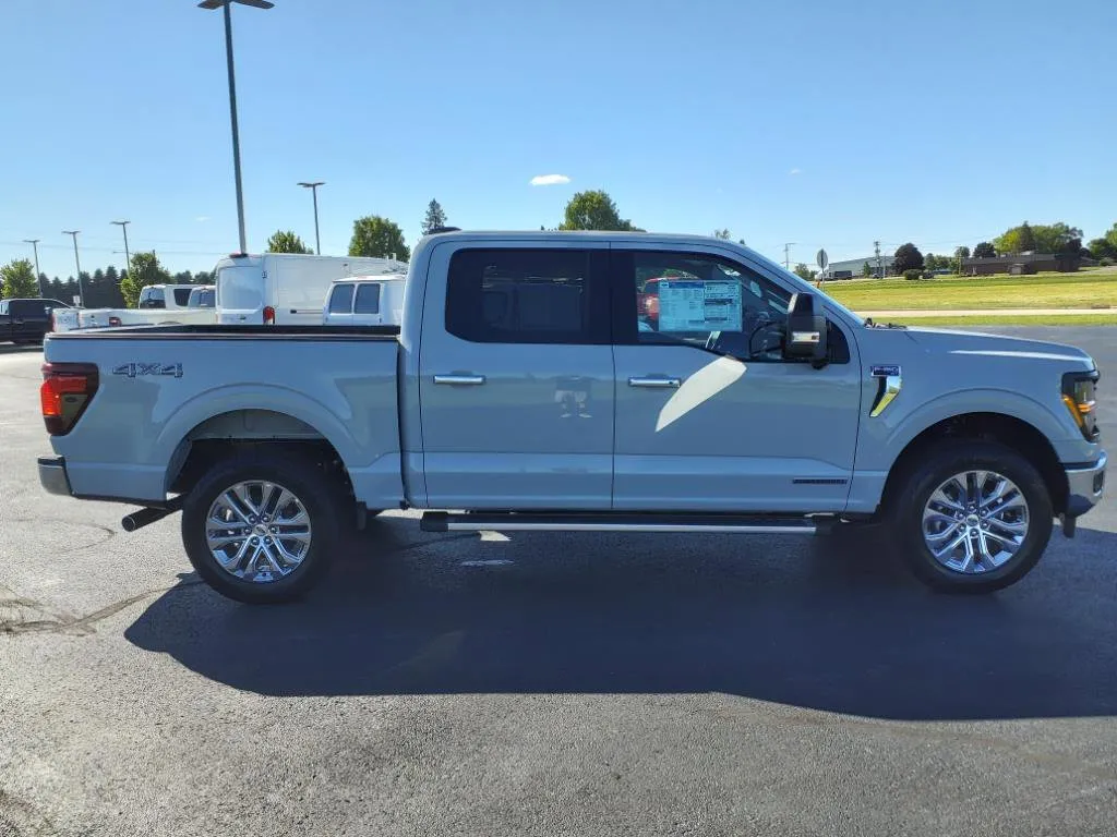 New 2024 Ford F350 XL w/ Snow Plow Prep Package