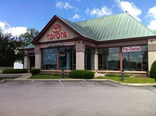 New Country Toyota of Saratoga Springs