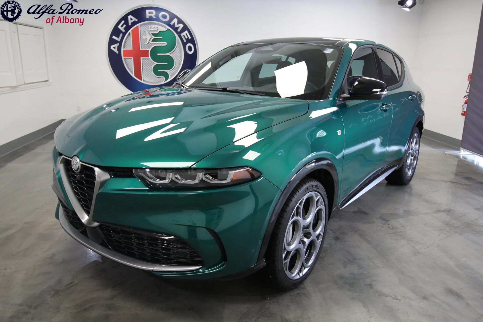 New 2024 Alfa Romeo Stelvio Veloce