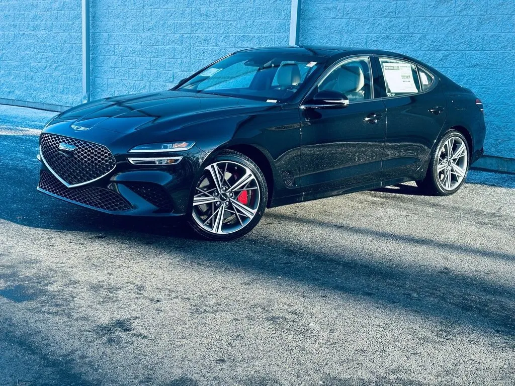 New 2025 Genesis G70 2.5T