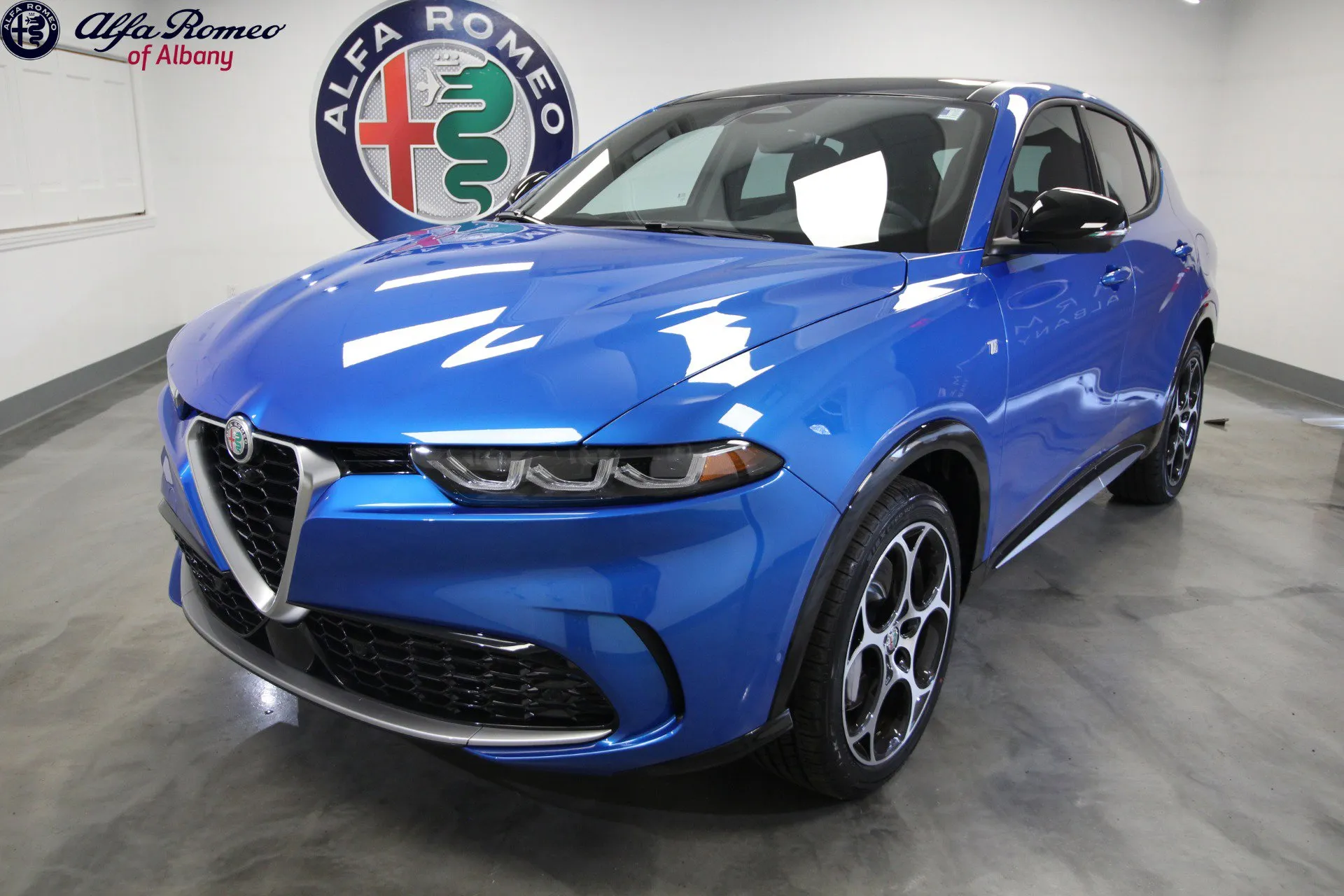 New 2024 Alfa Romeo Stelvio Ti