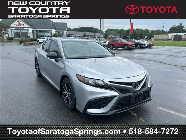 Used 2020 Toyota Camry SE