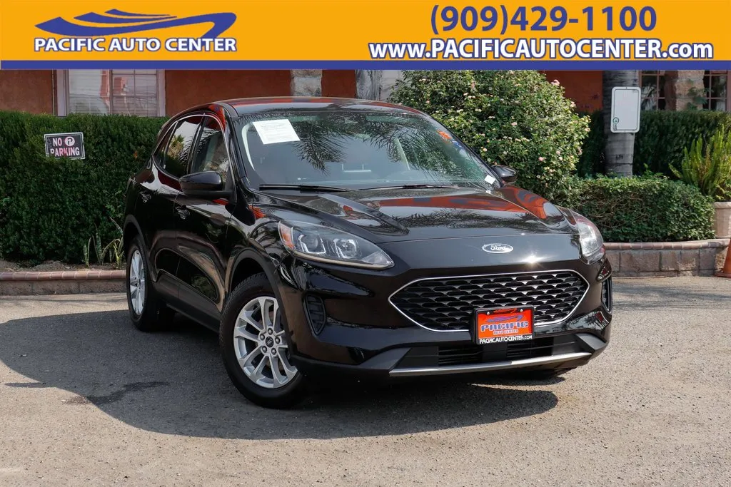 Used 2016 Chevrolet Traverse LT