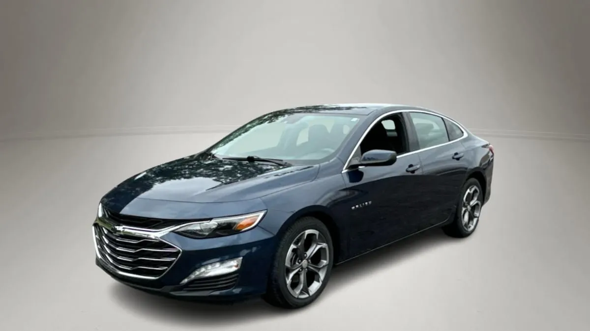 Used 2014 Chevrolet Impala LT w/ Convenience Package