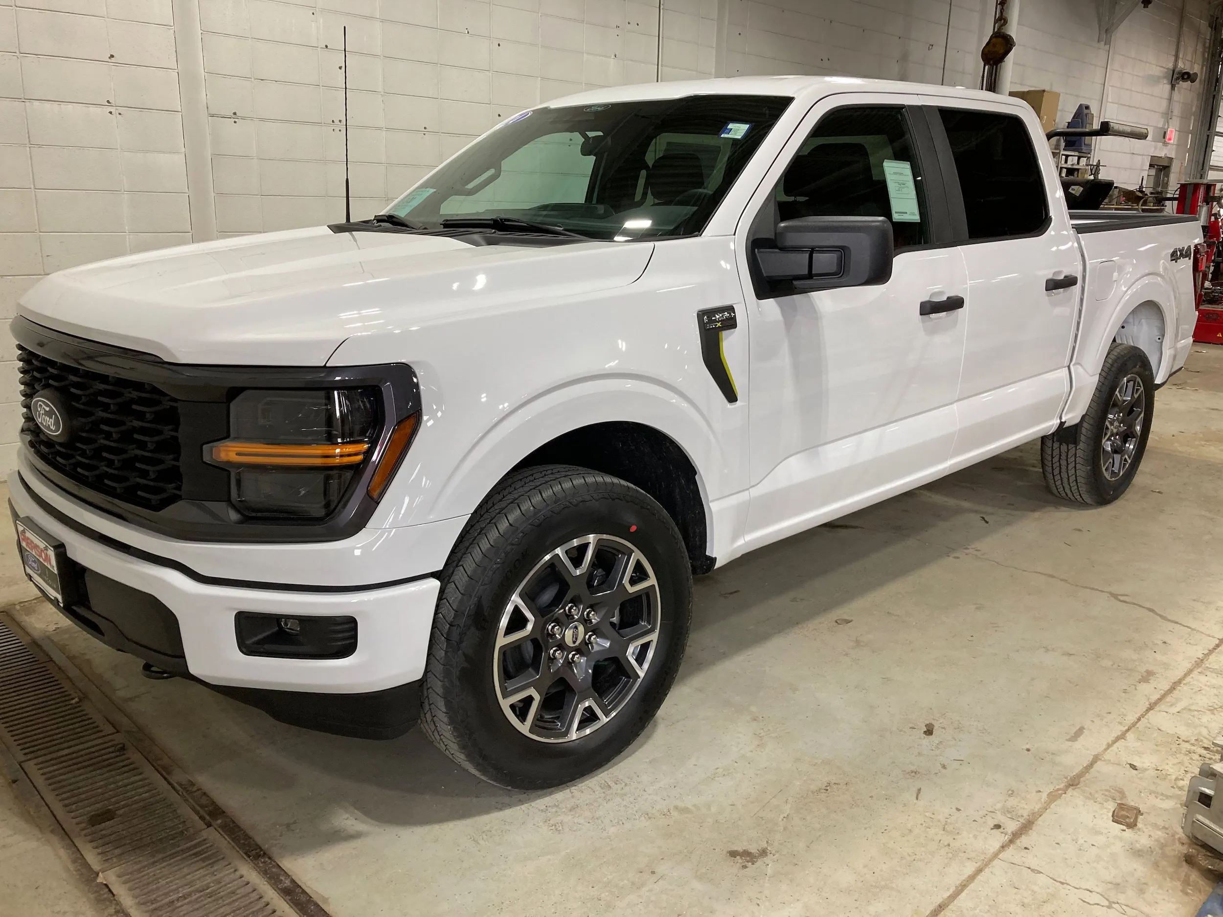 New 2024 Ford Bronco Sport Outer Banks w/ Tech Package