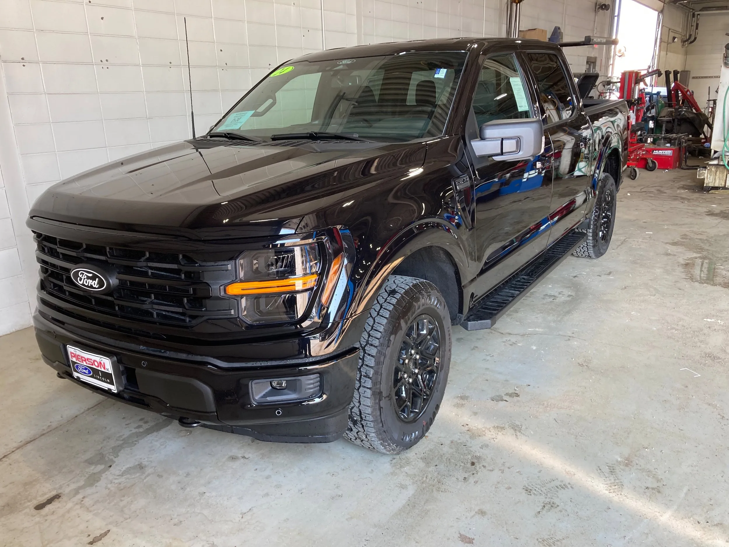 New 2024 Ford F150 XLT