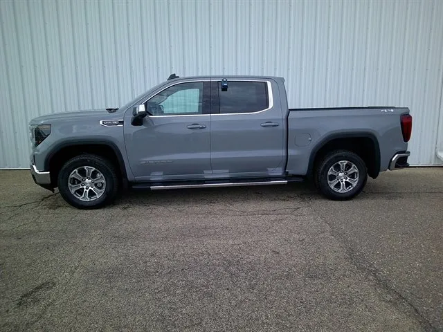 New 2024 GMC Sierra 1500 SLE w/ Preferred Package