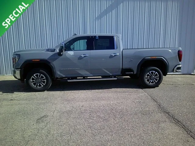 New 2023 GMC Sierra 1500 Denali w/ Technology Package