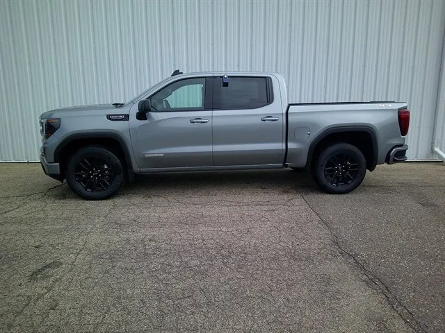 New 2024 GMC Sierra 1500 Denali w/ Technology Package