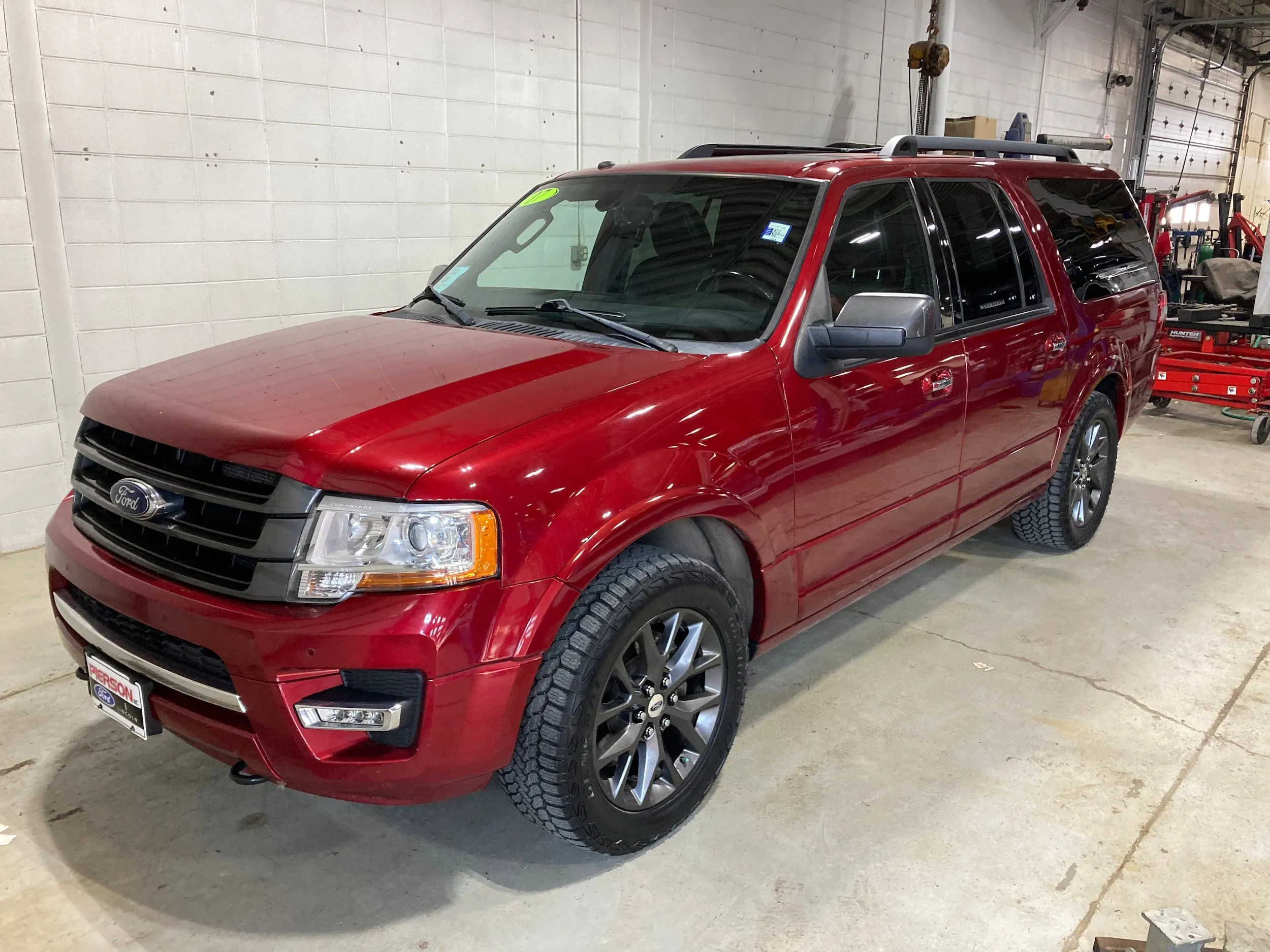 Used 2021 Ford Explorer XLT w/ Equipment Group 202A