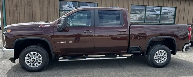 New 2024 Chevrolet Silverado 1500 LT