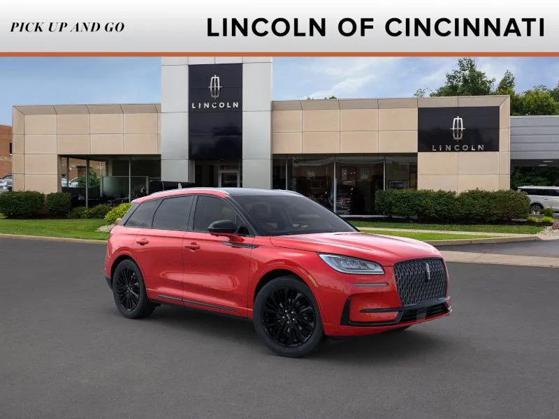 New 2023 Lincoln Corsair AWD w/ Equipment Group 101A