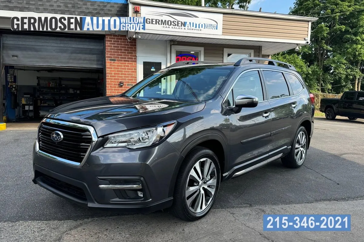 Used 2011 Jeep Grand Cherokee Overland