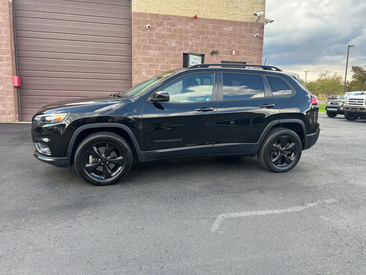 Used 2009 Toyota RAV4 4WD w/ 3rd Row