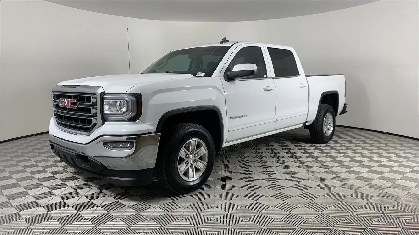 Used 2018 GMC Sierra 1500 SLE w/ SLE Value Package