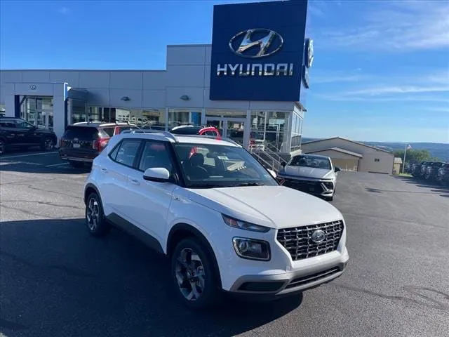 New 2024 Hyundai Santa Cruz SE