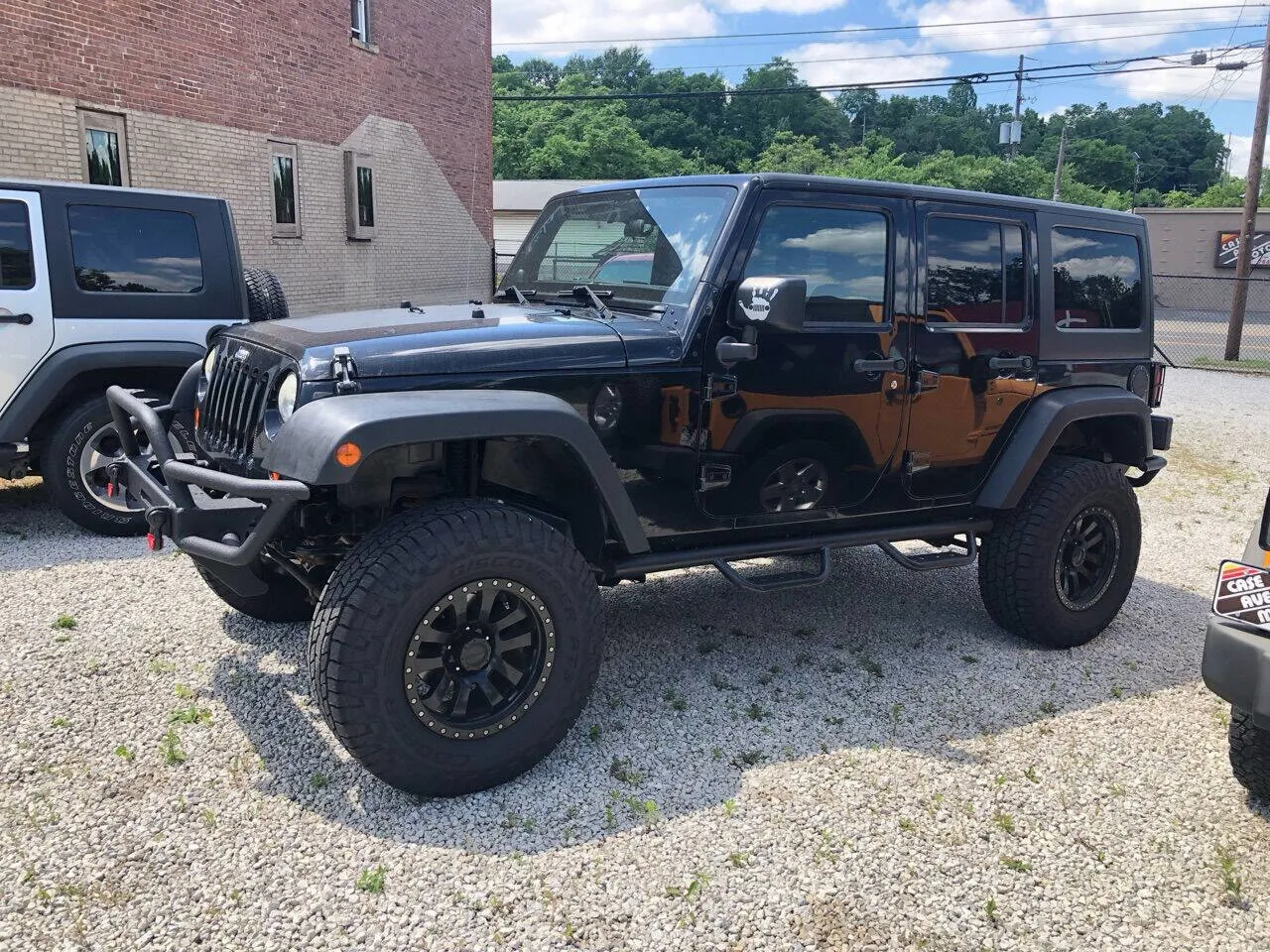 Used 2011 Jeep Wrangler Unlimited Rubicon w/ Dual Top Group