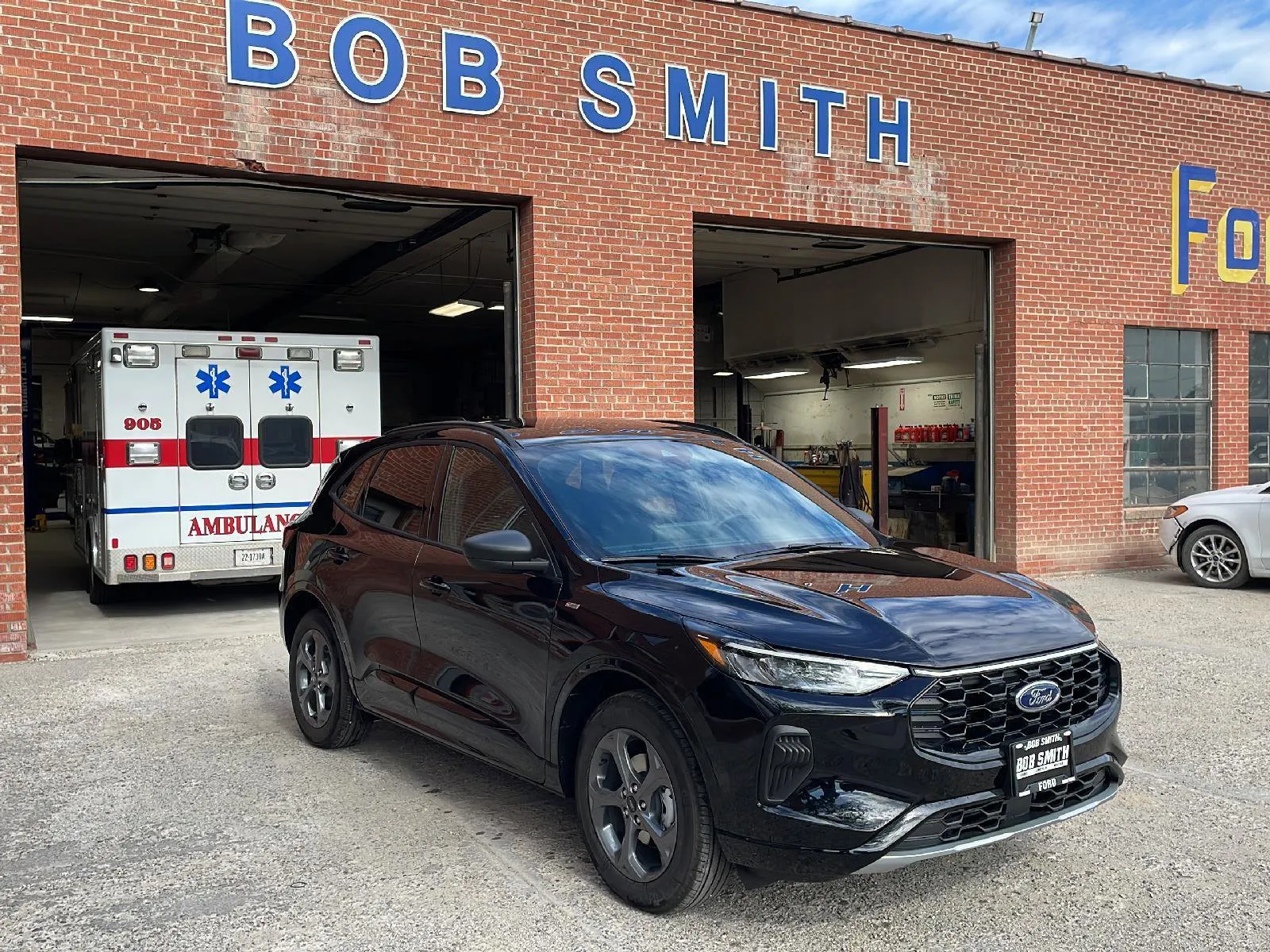 New 2023 Lincoln Aviator AWD w/ Premium Package