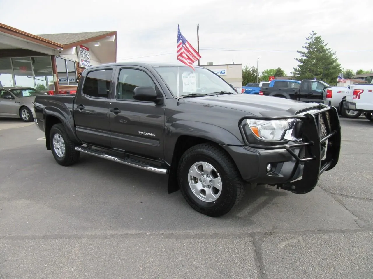 Used 2014 Ford F150 XLT w/ Equipment Group 302A Luxury