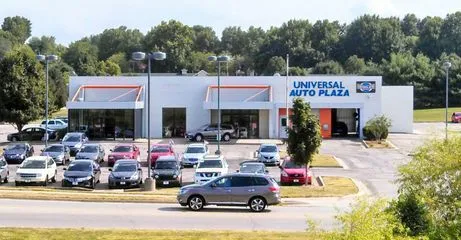 Universal Auto Plaza