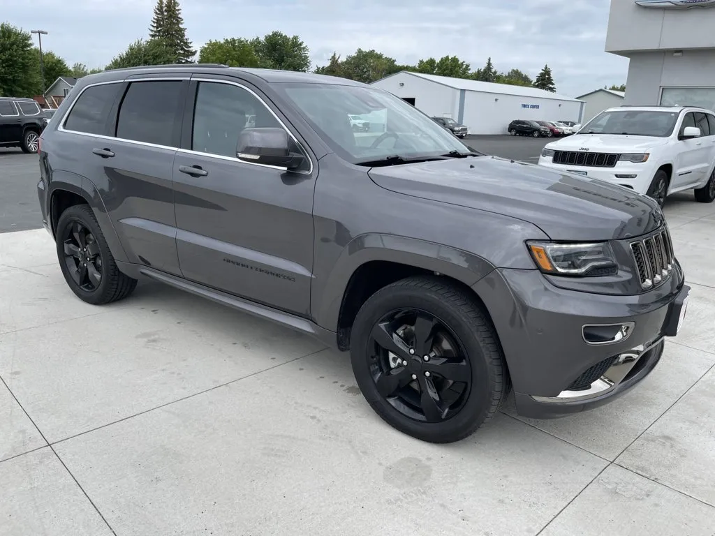 Used 2022 Jeep Compass Trailhawk w/ Trailhawk Elite Group