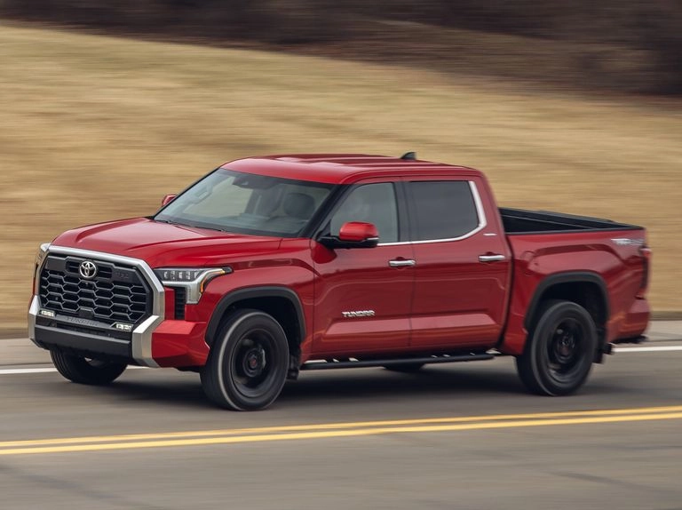 2024 Toyota Tundra Hybrid: Eco-Friendly Hauling or Half-Hearted Effort?