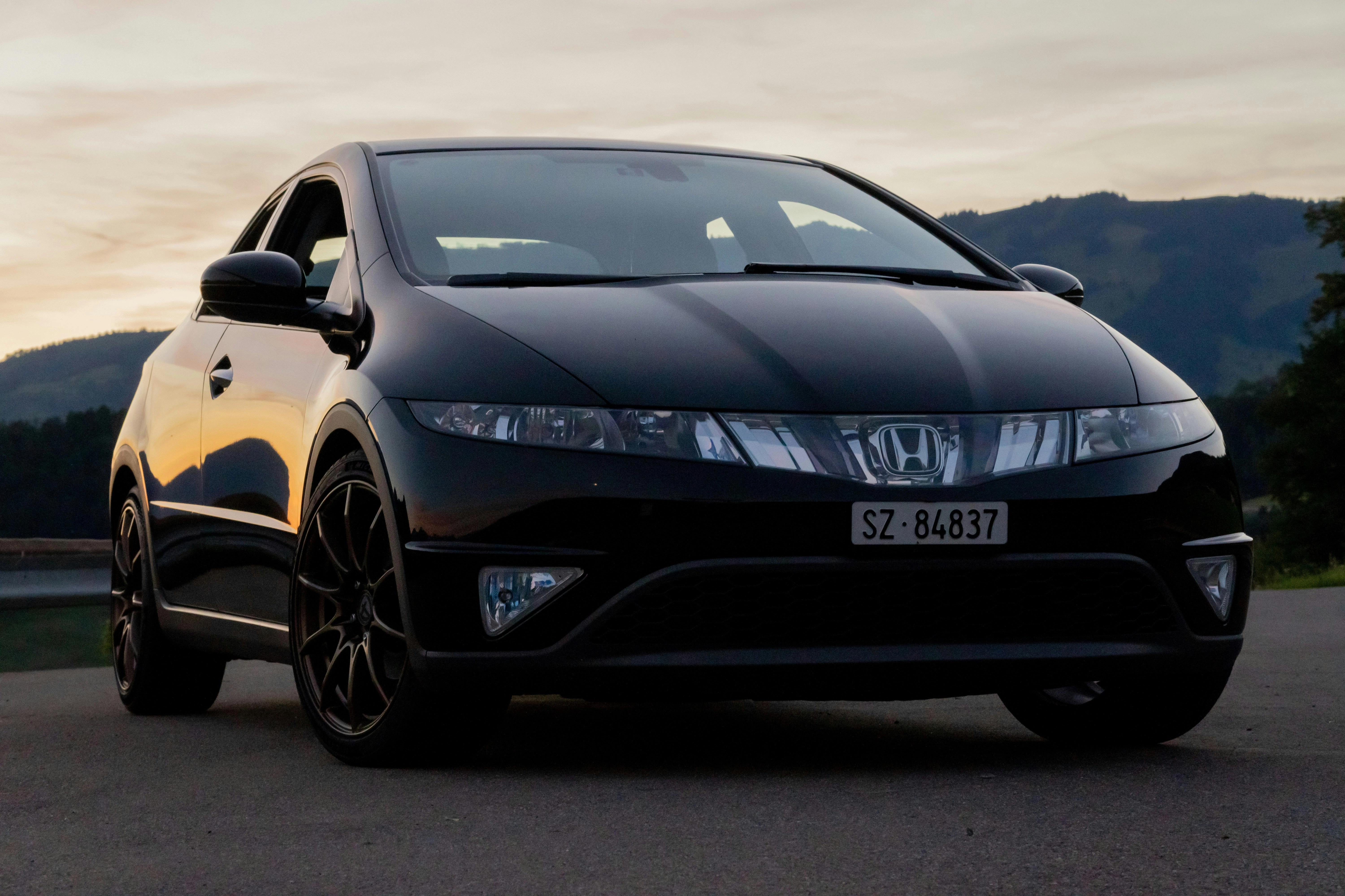 Efficiency for Everyone: The 2025 Honda Civic Hybrid Streamlines the Choice