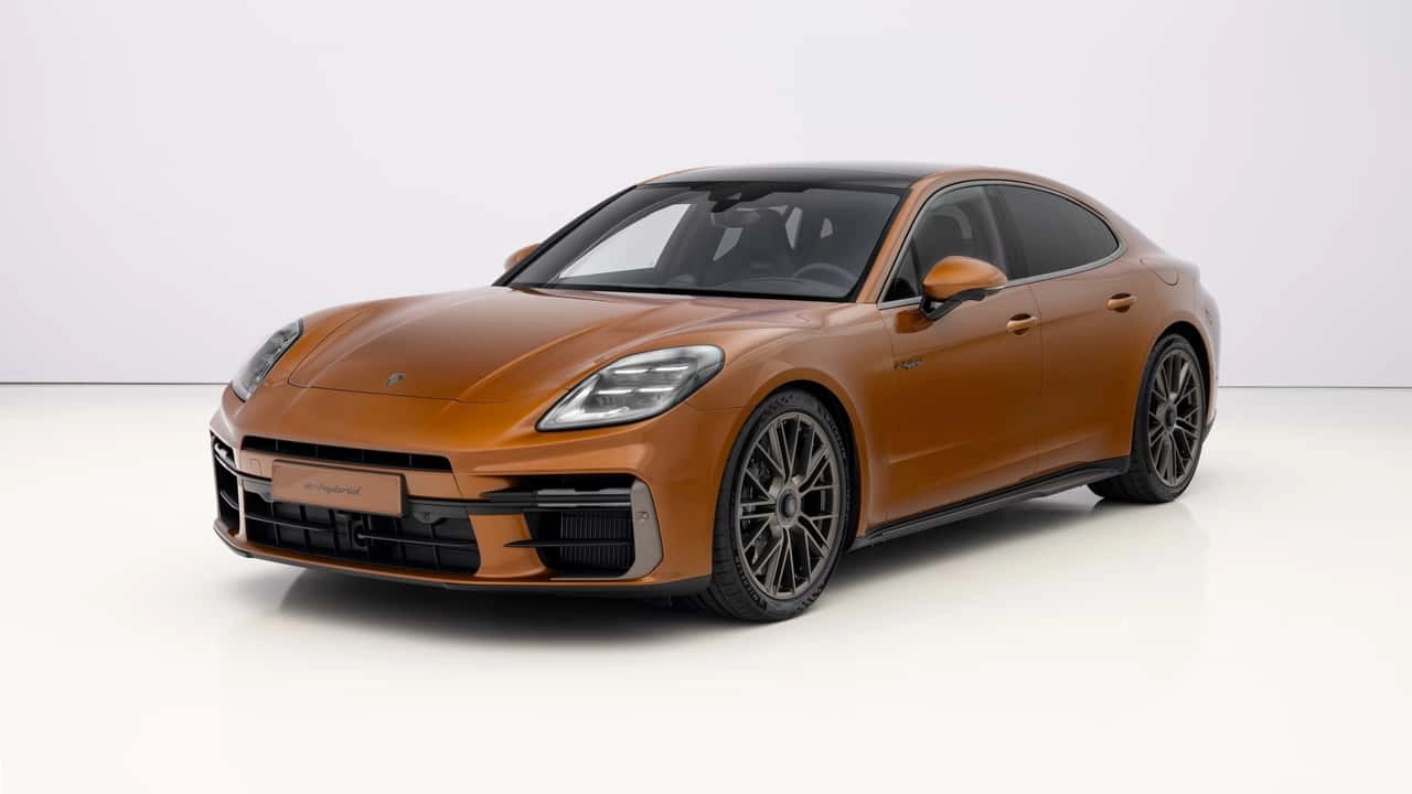 2024 Porsche Panamera: Refined Luxury Meets Sports Car Spirit