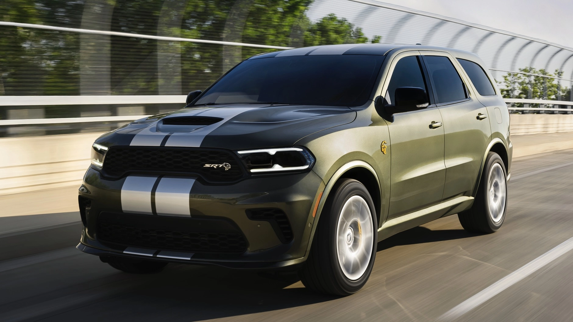 2026 Dodge Durango SRT Hellcat Jailbreak: Muscle & Customization