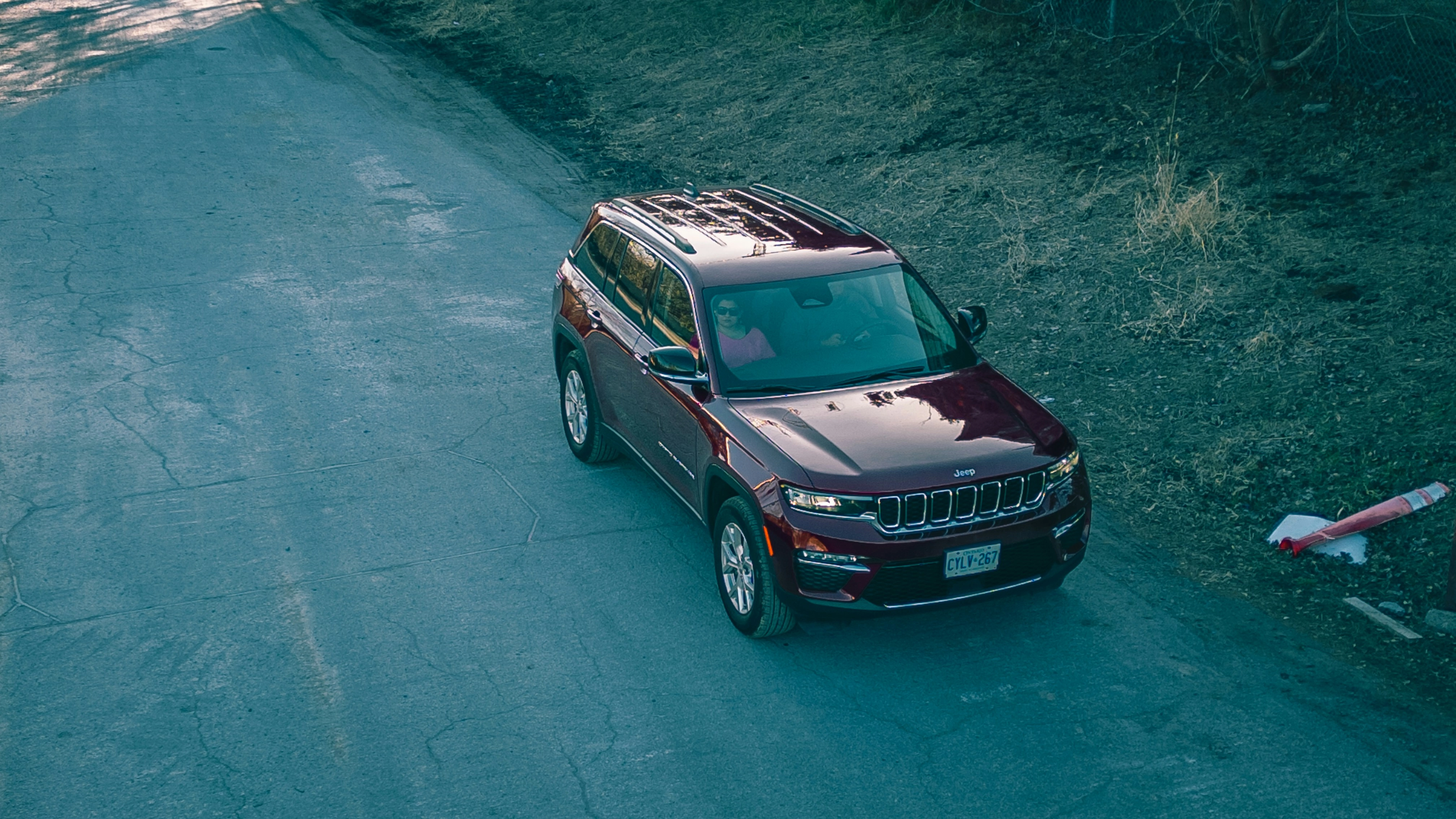 A Shift in Power: The 2024 Jeep Grand Cherokee L and the V-8 Dilemma Introduction